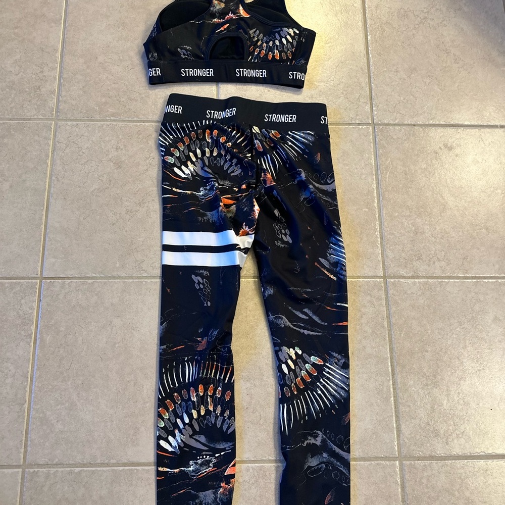 Stronger Black Patterned Activewear Set - image 8